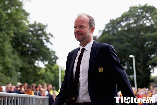 豪气冲天!曼联成英格兰首家收入超5亿镑球会