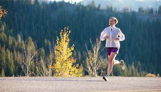 跑步健身避免瞌睡门 运动加强氧气利用率