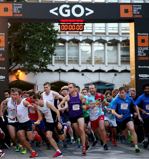 彭博一英里接力赛伦敦站 场面欢腾激情释放