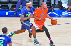 2014nba全明星赛次轮 詹姆斯连线安东尼空接扣篮