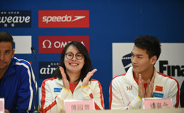 傅园慧采访视频 短池世界杯傅园慧参赛