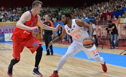 2016欧洲篮球冠军联赛中国行 四川男篮不敌中央陆军