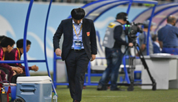 国家队选帅成焦点 国足烂摊子谁来扛起