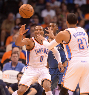 雷霆威少爆红两双三节打卡 森林狼缺席三将不敌雷霆