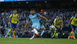 瓜迪奥拉曼城战术 阿圭罗经常失点依然首发