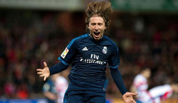 皇家马德里官方网站宣布与摩德里奇完成续约