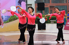 广场舞舞蹈青春舞曲 视频精彩推荐