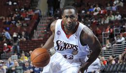 埃尔顿布兰德退役了吗 76人埃尔顿-布兰德退役