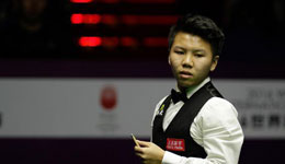 周跃龙不敌偶像希金斯 巫师赞周跃龙未来能夺冠