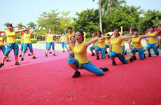 广场舞教学视频推荐 杏花落时茶幽香舞蹈