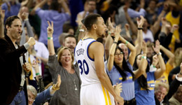 NBA常规赛鹈鹕vs勇士 勇士库里炮轰46分完胜浓眉哥