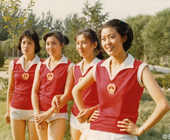 郎平年轻时的照片 30年前的中国女排
