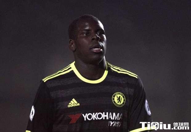 新特里复出在即!已踢满90分钟 3中卫更稳了