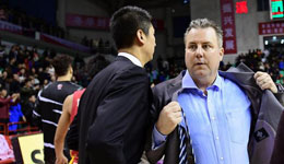 邓华德和郭士强的矛盾 两人拒握手恶交揭秘