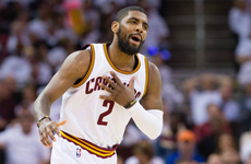 nba最前线球星时刻 欧文老人街头篮球第一季