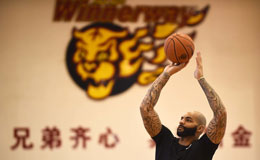 �㶫������ǰѵ����Ƭ ��Ա��רעͶ��