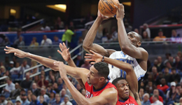 NBA常规赛鹈鹕vs魔术 鹈鹕浓眉哥伤病不敌魔术