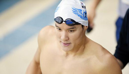 游泳亚锦赛综述 朴泰桓50米自由泳预赛第五