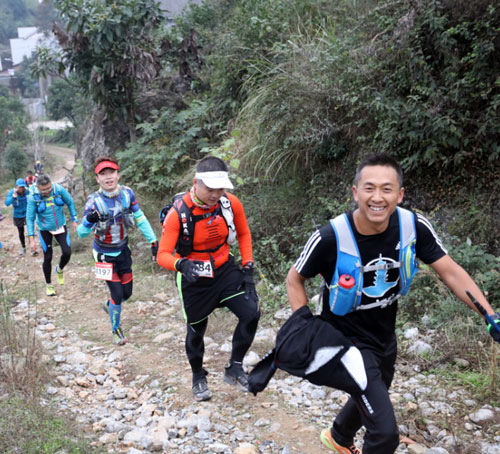 ��Ͽ168���ﳬ��ԽҰ ��Ͽ���������۵�