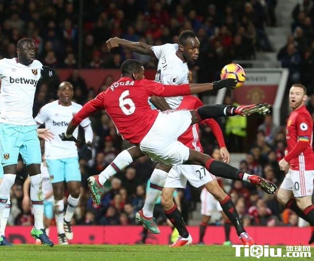 进攻美如画!这样的曼联让人醉 1亿先生该让位?