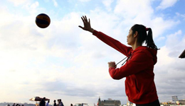 朱婷代言很少的原因 女排精神是什么朱婷告诉你