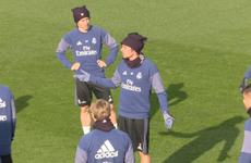 皇马训练场现队员内讧 科恩特朗抢圈曝口角