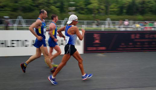 �����˶��Ķ���Ҫ�� ���ߵ��ٶ�������