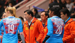 天津输球王宝泉怪球员 世界顶级主攻躺枪