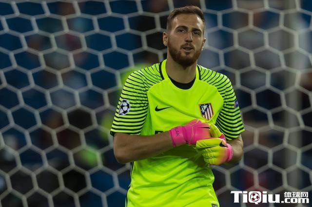 曼城受够布拉沃!欲今夏挖马竞门神 开价1亿欧