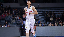 易建联年薪多少钱 CBA球员年薪揭秘