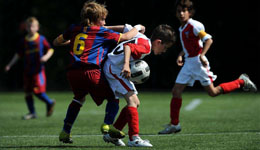 阿贾克斯青训营 阿贾克斯青训营全能足球