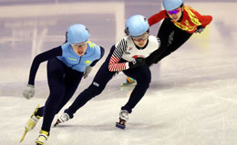 亚冬会短道女3000米接力精彩瞬间 中国获得金牌