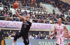 2016CBA第三十四轮辽宁VS八一视频 郭艾伦突破送出击地秒传