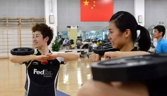 羽毛球体能训练教程 身体素质训练有讲究