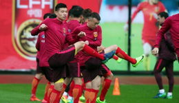 聚焦国足12强赛中韩生死战