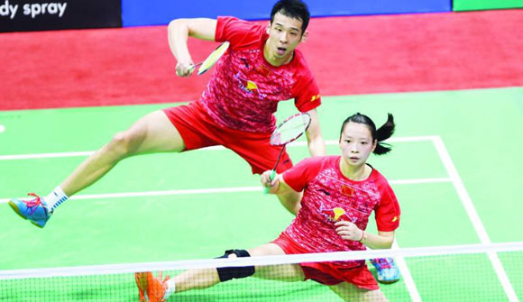 羽毛球混双与男双的区别 羽毛球常识