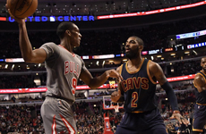 NBA常规赛3月31日骑士VS公牛 隆多击地送妙传齐普泽重扣