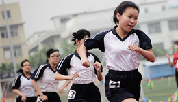 学生体育中考猝死 中国体育中考制度反思