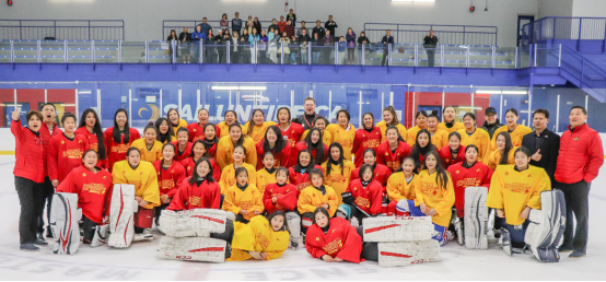 国家冰球队海外选拔收官 中国冰球崛起路伊始