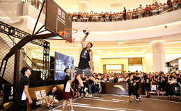 ��ʿ����̨����ɭ�й��� ����д���͸��˱���