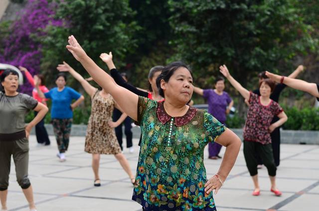 »磺㳡費ӦΪء Ӧ