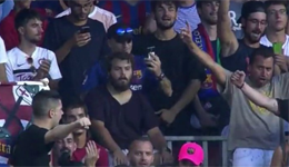 巴萨球迷狂骂内马尔 诺坎普不再欢迎你