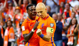 罗本破门普罗珀2球 荷兰3-1胜保加利亚