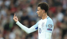 英格兰大将向裁判竖中指 或被追加处罚