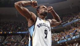 灰熊确认退役阿伦球衣 老板感谢他的激情与坚韧