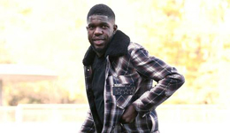 巴萨核心中卫遭曼联挖角 冬窗或1.2亿欧再追库鸟