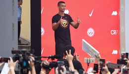 C罗中国行引来各国球迷羡慕