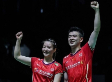 ӡʦչ٣й˫Ů˫˫̷