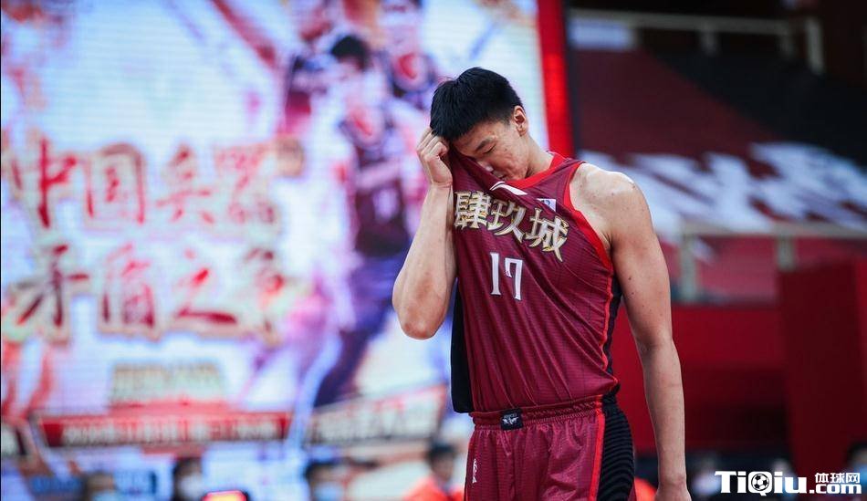 北京队两极化严重