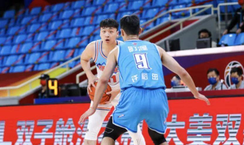 �����������½��������� �����ͷ��سɽ���